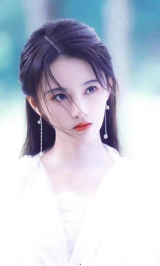 鞠婧祎私下爆料视频,揭秘明星真实生活的一面